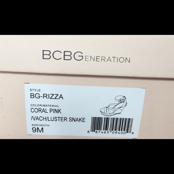 BCBG Rizza sandal - Picture 3 of 5